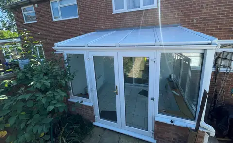 Show photo 6: Lean-to conservatory